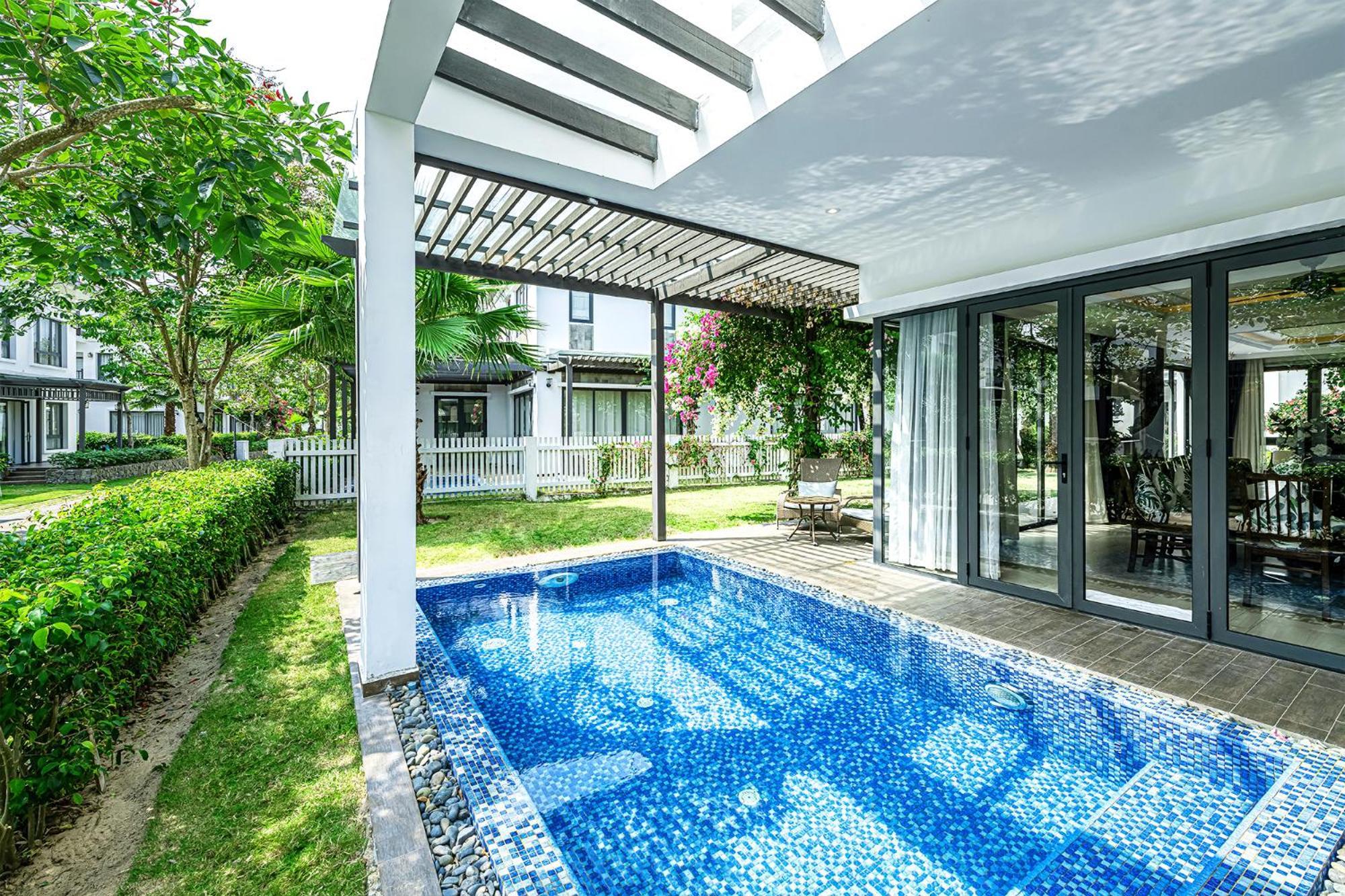 ซันเซ็ต ซานาโต รีสอร์ต แอนด์ สปา Hotel ฟู้โกว๊ก ภายนอก รูปภาพ